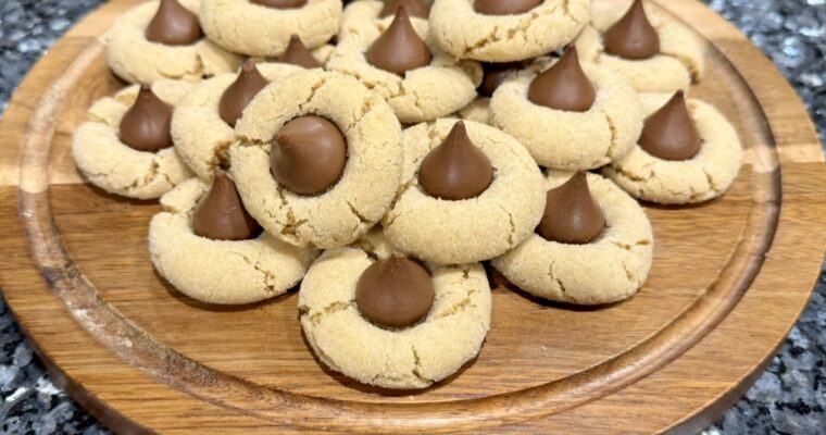 Peanut Butter Blossoms (Easy Recipe!)